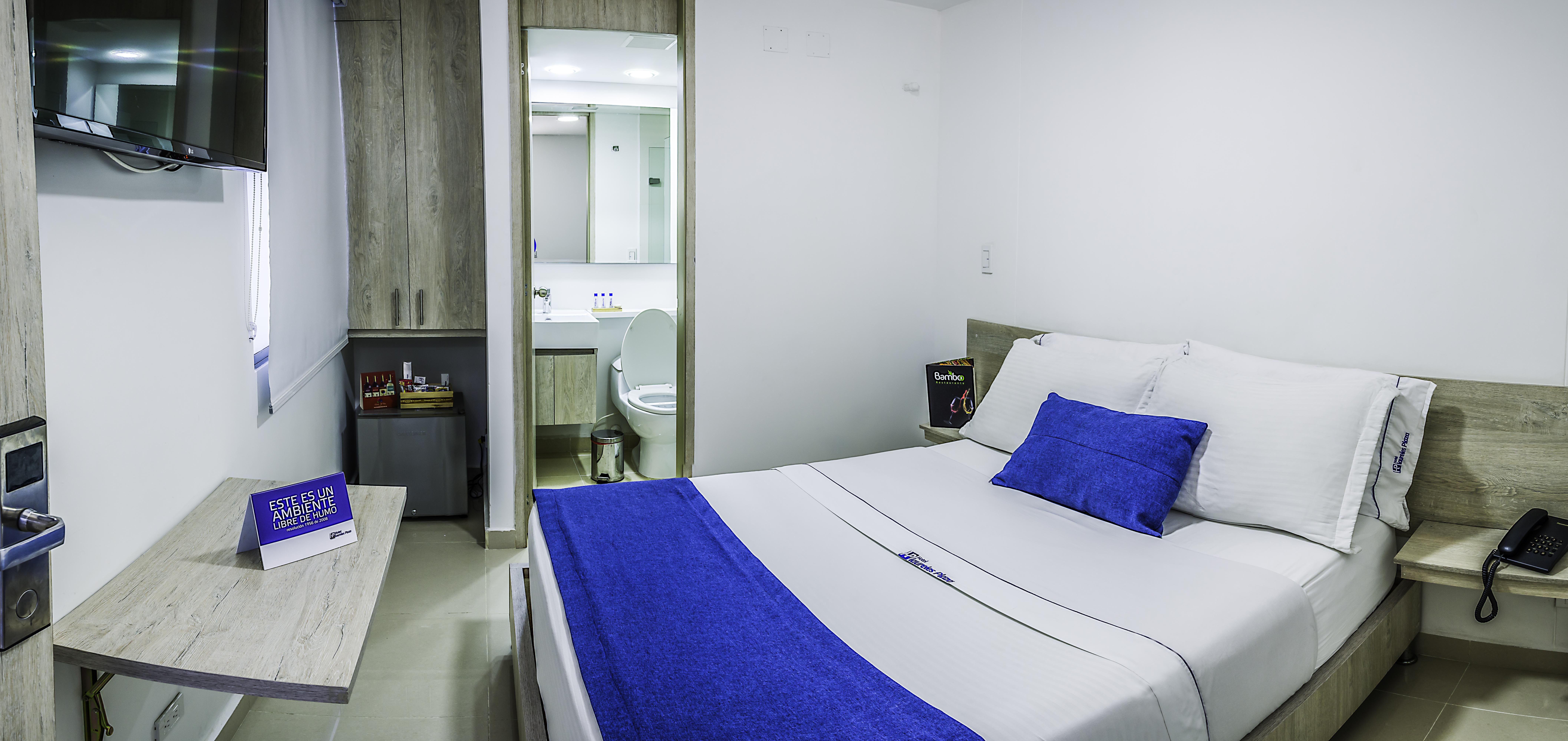 Hotel Laureles Plaza メデジン エクステリア 写真